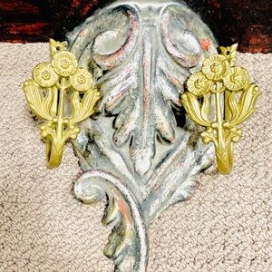 Vintage- Gold Floral Wall Hooks very strong 2 holes
